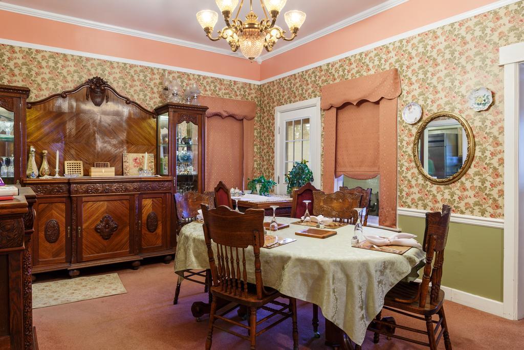 Roseberry House Bed And Breakfast Susanville Eksteriør billede