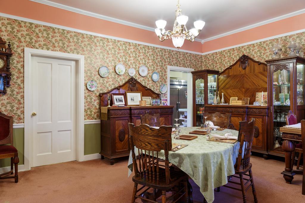 Roseberry House Bed And Breakfast Susanville Eksteriør billede